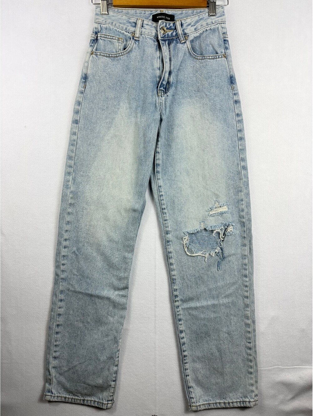 White Fox Boutique Light Wash Distressed Jeans XXS Straight Leg High Rise